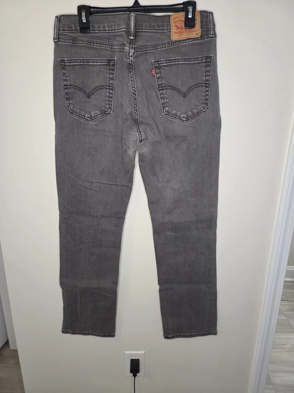 Levi's Men's Grey Straight Jeans